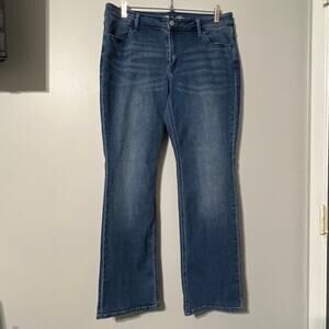 Old Navy Wow Bootcut Jeans Womens 14 Mid Rise Medium Wash Stretch Denim
